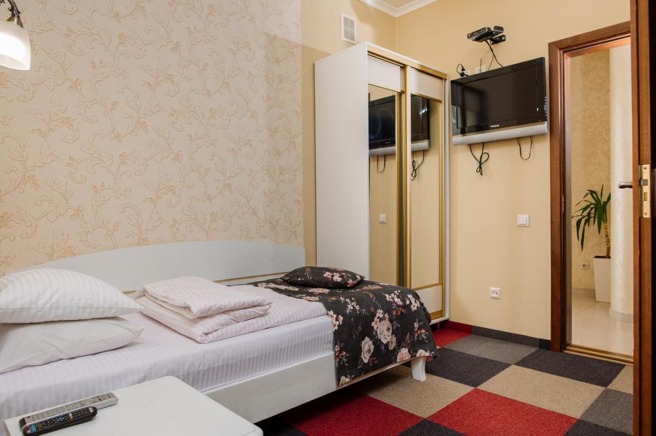 Hotel Na Horyzonti à Trouskavets Extérieur photo