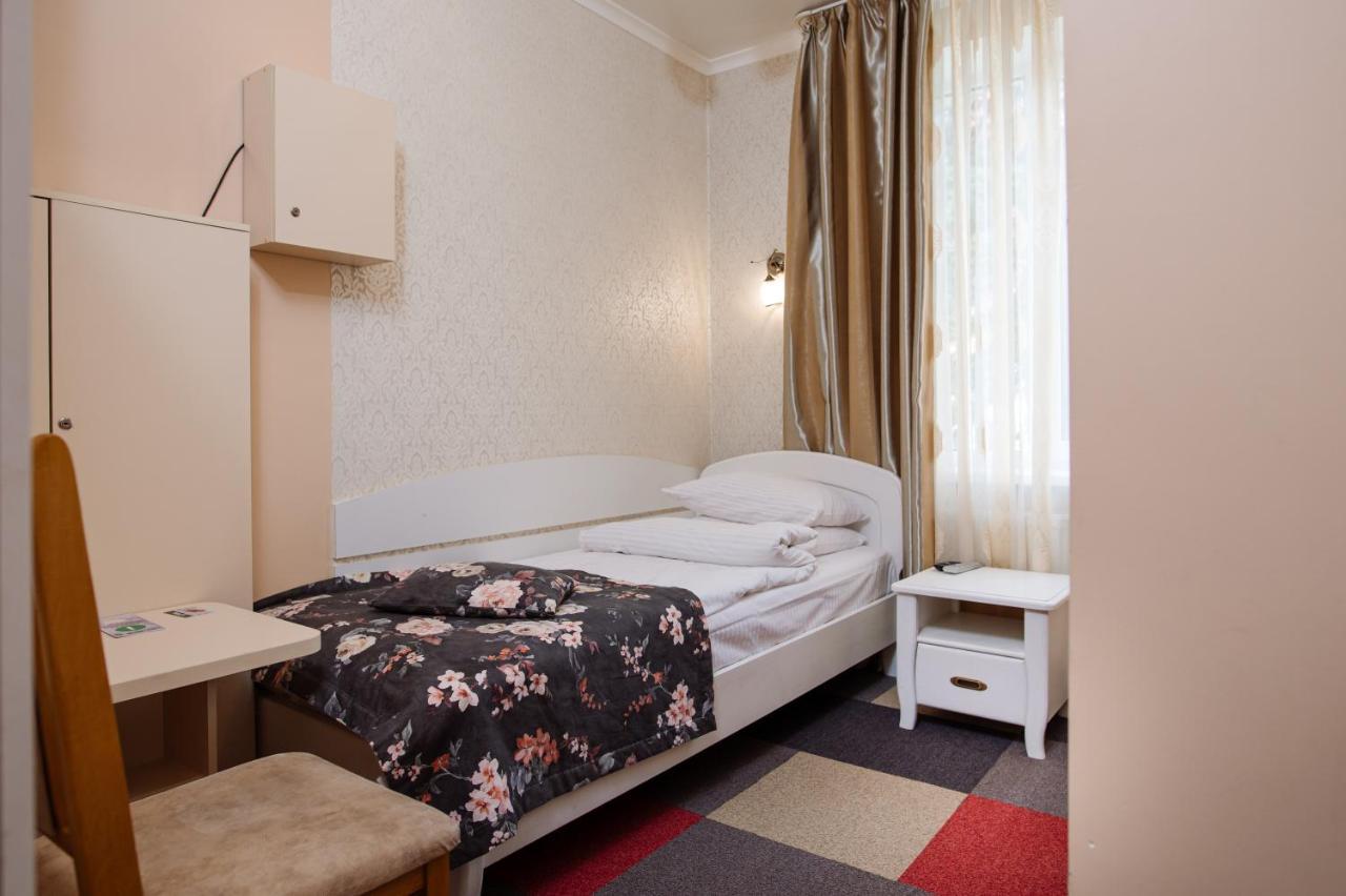 Hotel Na Horyzonti à Trouskavets Extérieur photo