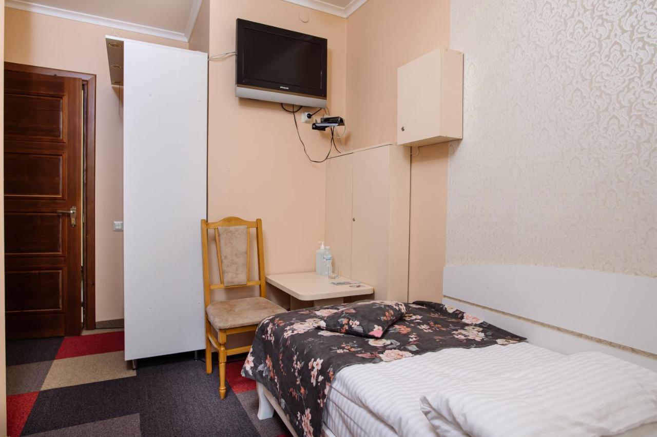 Hotel Na Horyzonti à Trouskavets Extérieur photo